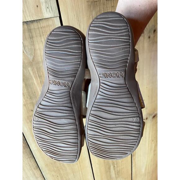 Vionic Women's Comfort Strappy Sandals. Metallic Gold. Size 7 - Picture 5 of 5
